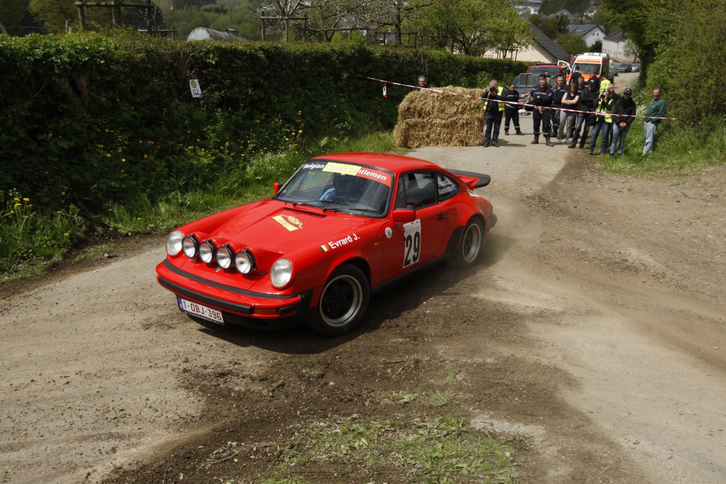 _X6F1974_#29_Dritter